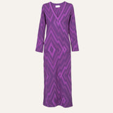VESTIDO CHEVRON UVA