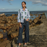 PANTALÓN DENIM CHEVRON JACQUARD